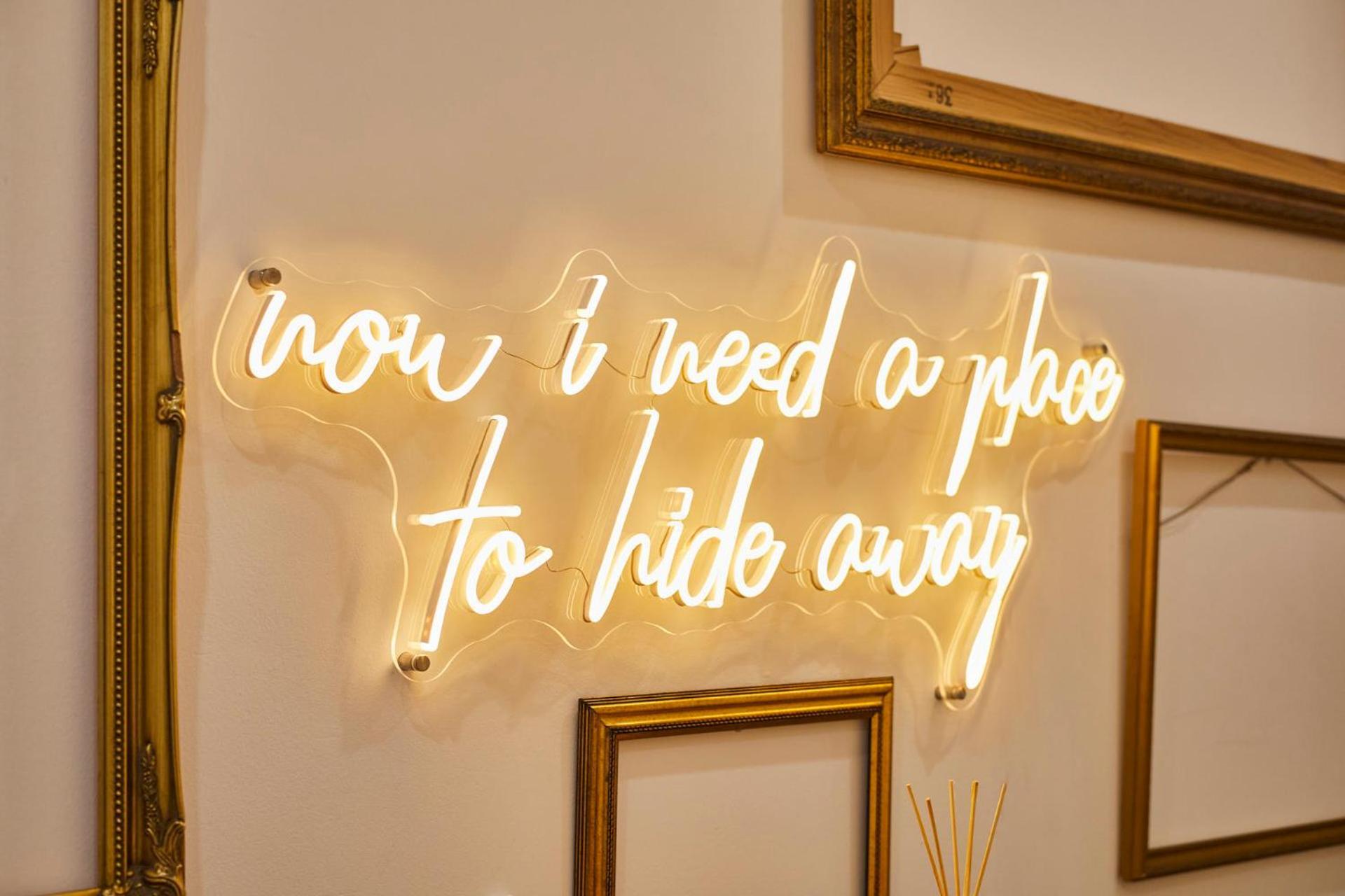 Apartment Host & - Queen Square Hideaway Liverpool